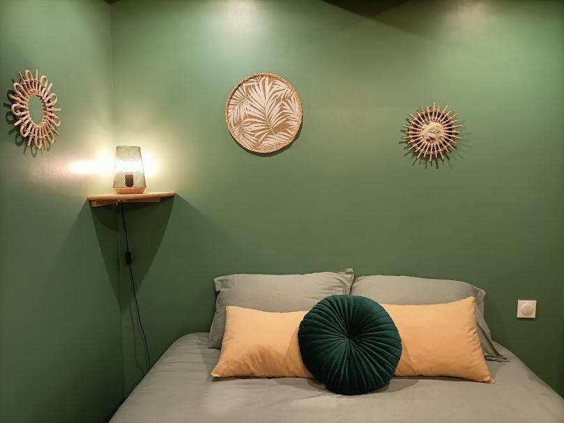 La Grenouille Amoureuse Bed & Breakfast